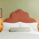 The Hoxton, Hotel 4*