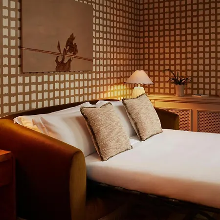The Hoxton, 4*