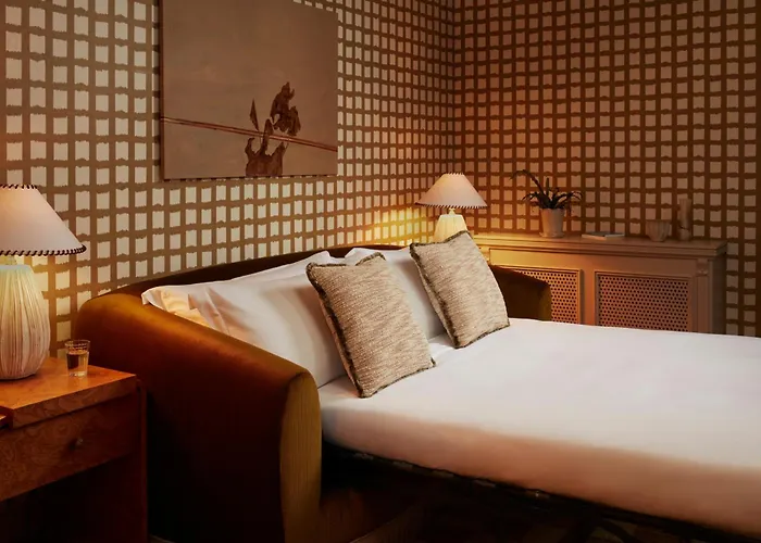 The Hoxton, 4*