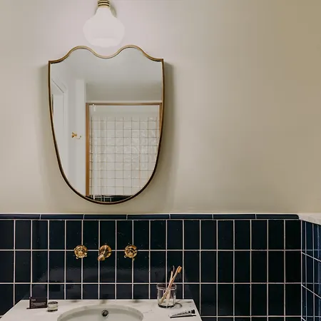 The Hoxton, 4*